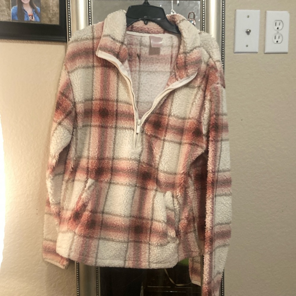 PINK AND IVORY HALFZIP